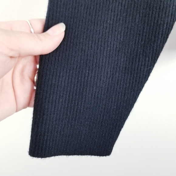 Catherine Malandrino Black Ribbed Scoopneck Top NWT size Medium - Picture 7 of 10